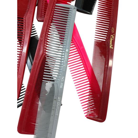 Lot of 33 Hair Cutting Combs Multicolor Assorted Salon Barber Professional - Picture 9 of 14
